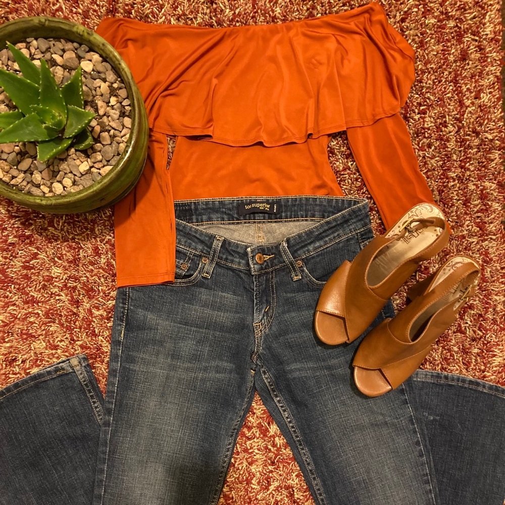 Levi’s 524 Jeans